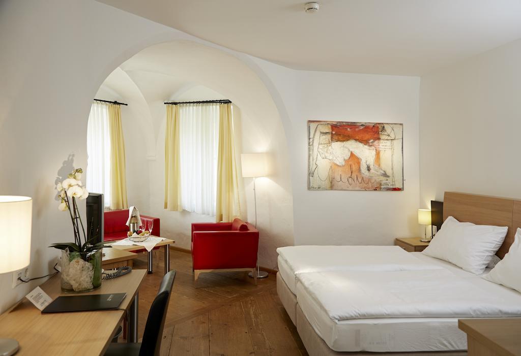 Wesenufer Hotel & Seminarkultur An Der Donau ห้อง รูปภาพ